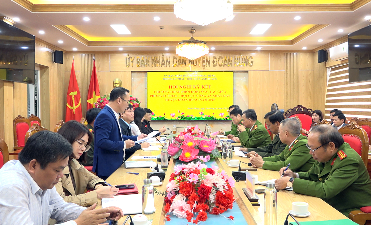 Phòng Tư pháp và Hội Cựu CAND xã Đoan Hùng ký kết chương trình phối hợp công tác năm 2025