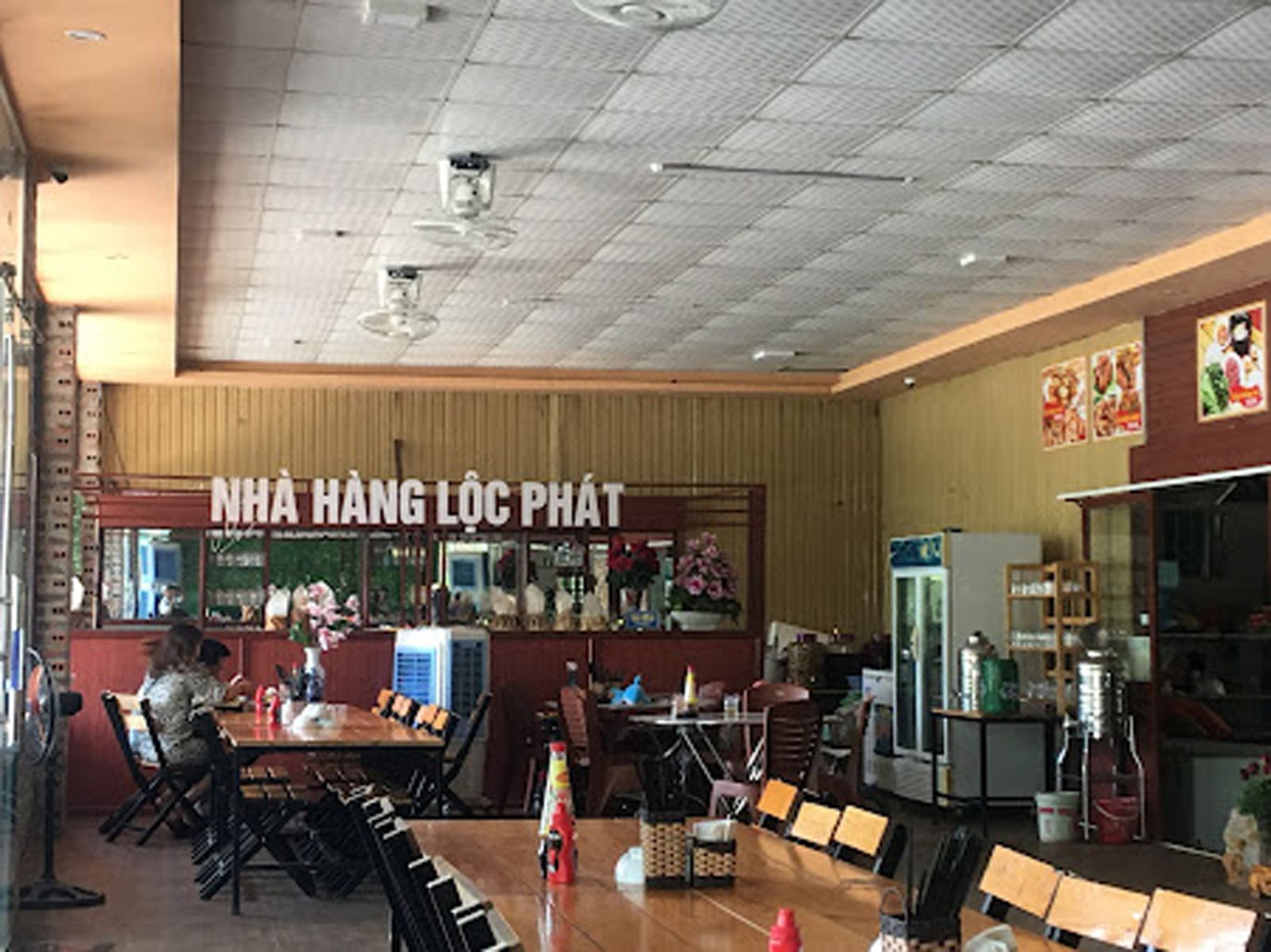 Nhà hàng Lộc Phát